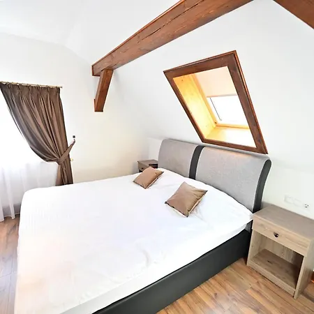 Lejlighedshotel Flh - Bolos Haus *